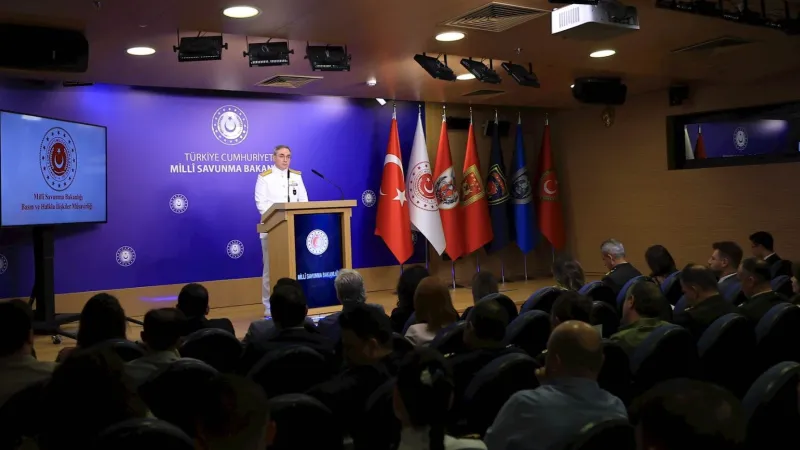 PKK'ya Şok! 4 Terörist Daha Teslim Oldu! Son Dakika Gelişmesi
