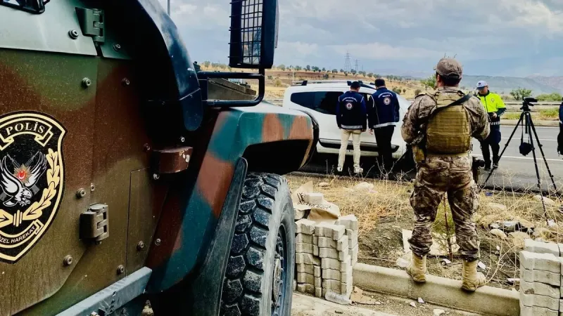 Göçmen Kaçakçılarına Şok Baskın! 81 İlde Operasyon