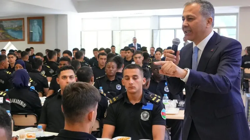 Bakan Yerlikaya: Burada sadece kanun değil, sadakat ve adalet de öğretilir