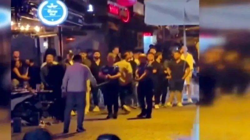 Beşiktaş'ta Döner Bıçaklı Dehşet! Bayram Gecesi Neler Oldu?
