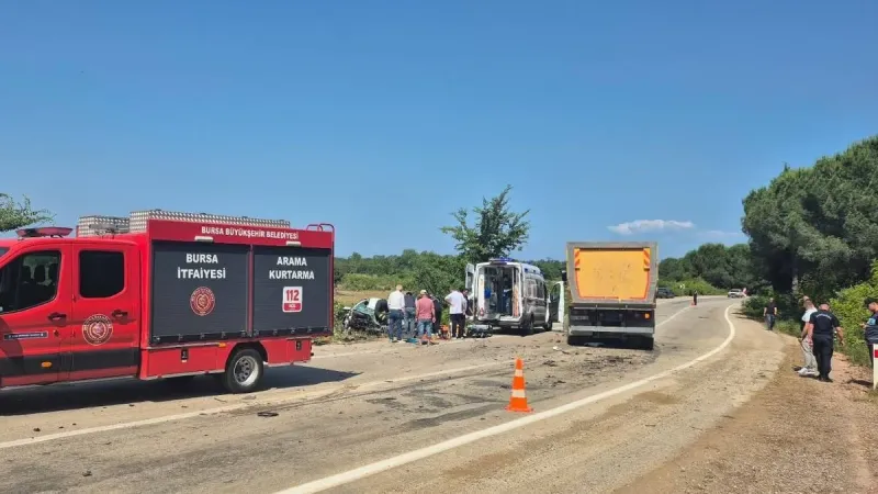 Bursa'da Feci Kaza: Genç Sürücü Hayatını Kaybetti!