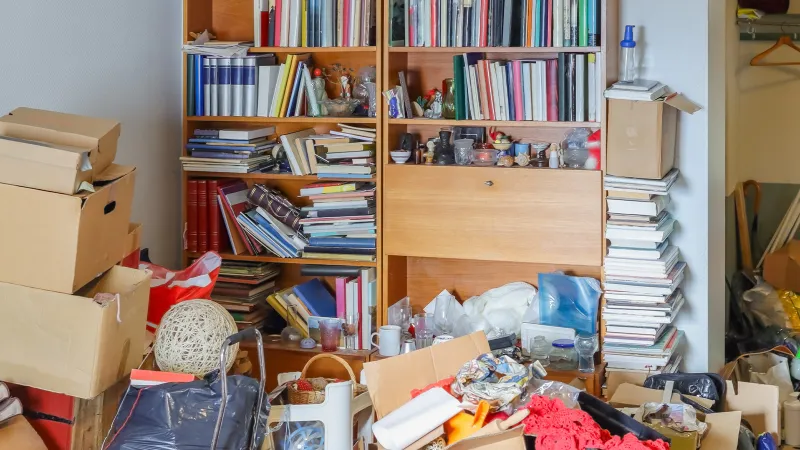 İstifleme Hastalığı: Erkeklerde Neden Daha Çok Görülüyor? Şok Detaylar!