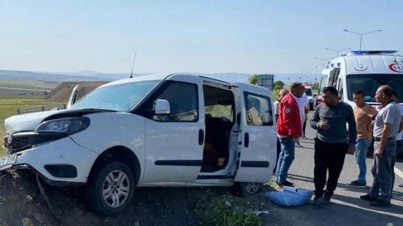 Kırıkkale'de Feci Kaza! 4 Çocuk Yaralı: Şok Detaylar!