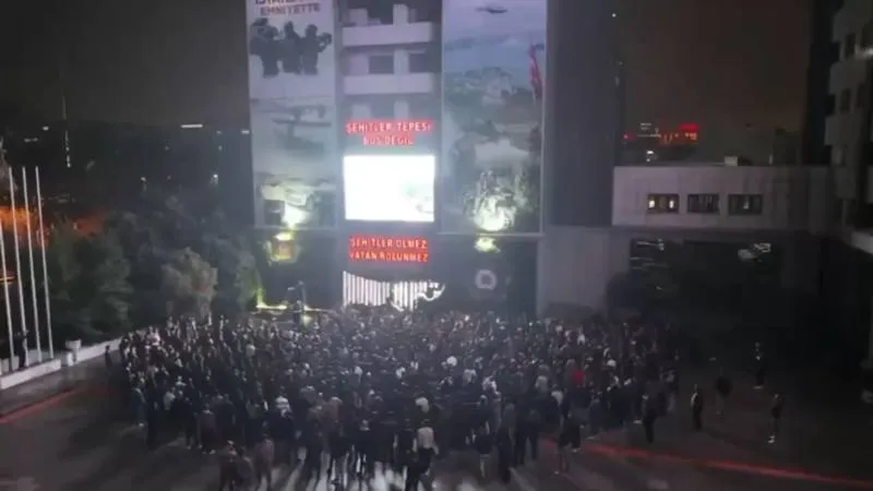 İstanbul'da Şafak Operasyonu! Organize Suç Örgütüne Baskın: 42 Gözaltı