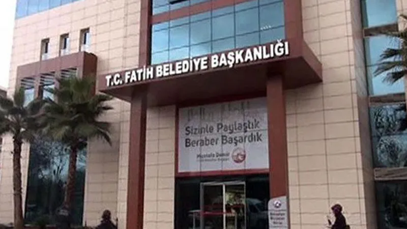 İşte Özgür Özel’in açıklayacağını duyurduğu Sayıştay’ın Fatih Belediyesi raporundaki kamu zararları