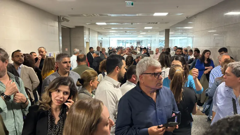 ''Kent Uzlaşısı''ndan tutuklanan belediye başkan yardımcıları ve meclis üyelerinin yargılama süreci başladı