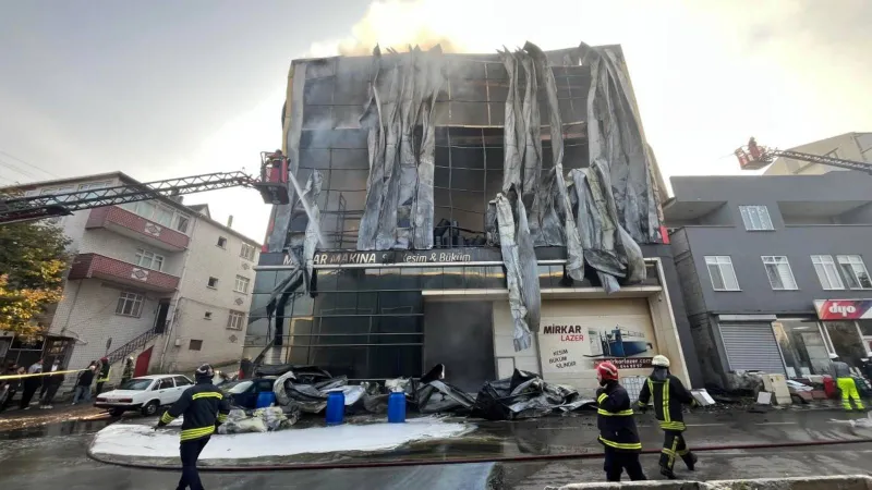 Kozmetik Fabrikası Faciası: 7 Tutuklama! Gerçekler Ortaya Çıktı Mı?