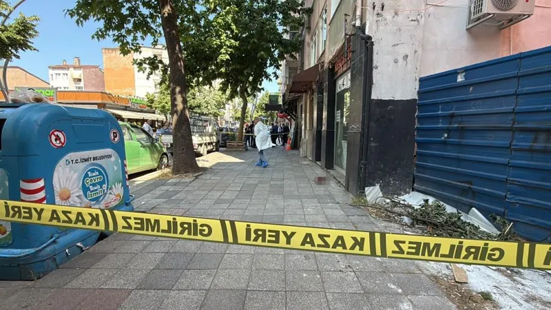 Kocaeli'nde Silahlı Saldırı! Bağdat Caddesi'nde Kan Döküldü