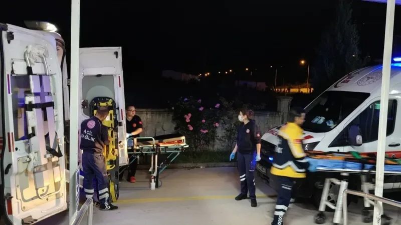 Manisa'da Minibüs Faciası! Büşra Karayılan Hayatını Kaybetti