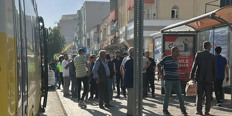 Mardin'de Minibüs Şoförleri Taşlı Sopalı Kavga! Sebep Şoke Etti