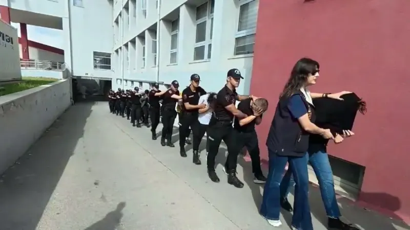 Adana'da Yasa Dışı Bahis Operasyonu! Milyonlar Nereye Kayboldu?