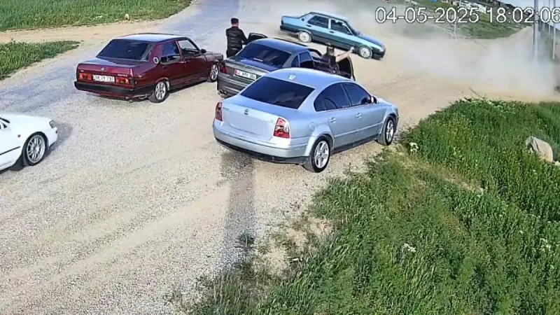 Aksaray'da Şok! Drift Terörü ve Silahlar: Bu Görüntüler Çok Konuşulacak!