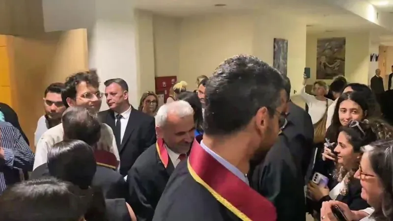 Kadıköy Pankart Davası: Gençler Serbest! Şok Tahliye Kararı