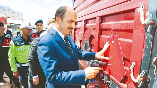 Konya'da Çiftçilere Reflektör Desteği: Hayat Kurtaran Proje!
