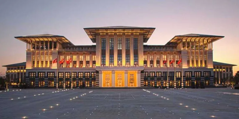 Sarayın Harcamaları Alarm Veriyor! Bütçe Açığı mı Geliyor?