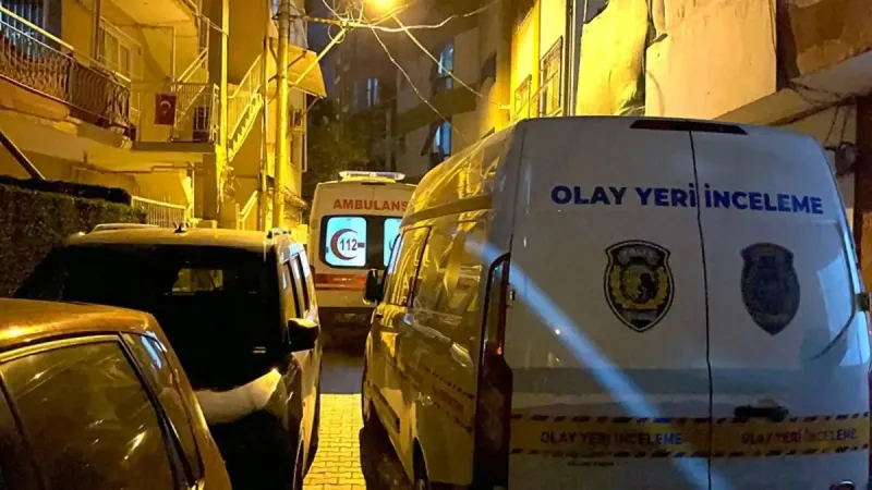 İzmir'de Kan Donduran Olay! Kanser Hastası Eşini Yatakta Öldürdü!