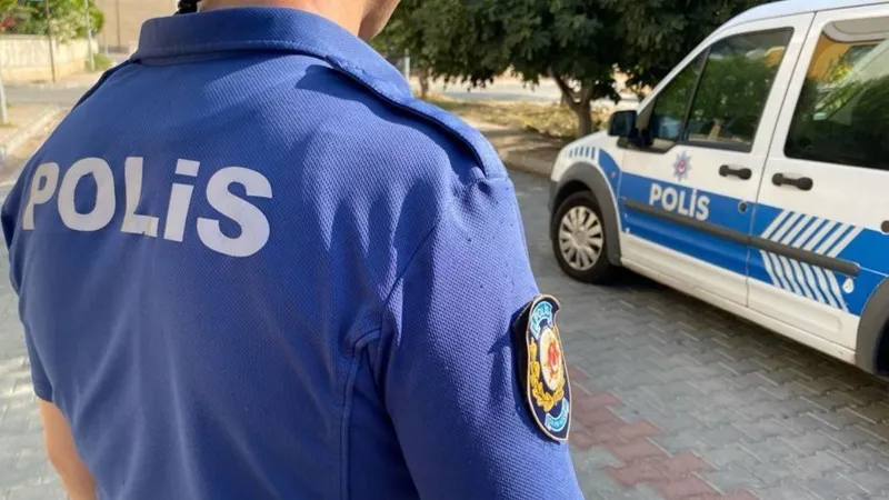İstanbul'da Baltalı Dehşet! Trafikte Kan Donduran Anlar